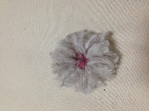 ５分で出来る 毛糸でお花モチーフの作り方 Knitlabo Blog