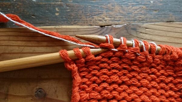 毛糸のつなぎ方 通しつなぎ 重ね編みつなぎ Knitlabo Blog