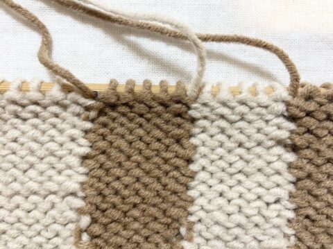 棒針・縦縞模様の糸の替え方 | KNIT LABO BLOG